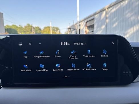 Used 2025 Hyundai Palisade SEL FWD image 23