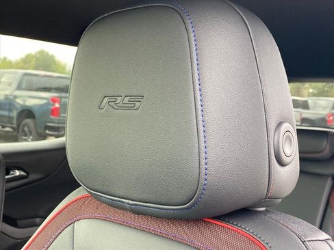 New 2026 Chevrolet Equinox RS w/ Convenience Package III image 17