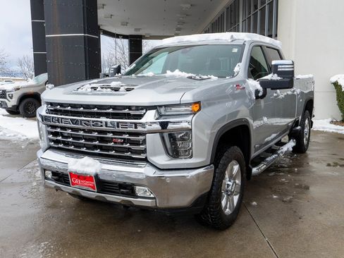 Used 2020 Chevrolet Silverado 3500 LTZ w/ LTZ Premium Package image 3
