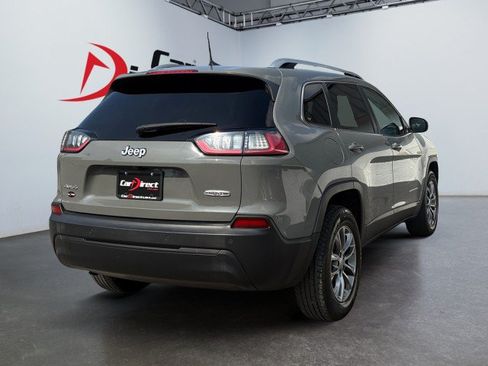 Used 2021 Jeep Cherokee Latitude Plus AWD/4WD image 9
