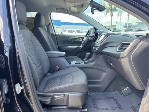 Used 2020 Chevrolet Equinox LT image 30