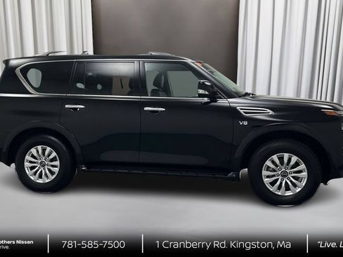 Certified 2022 Nissan Armada SV AWD/4WD image 4