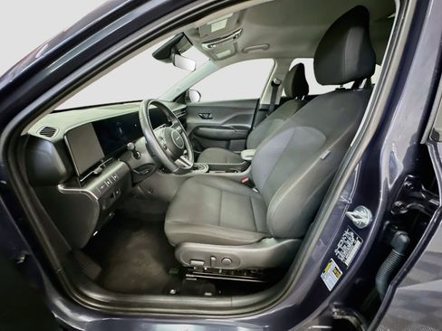 Used 2025 Hyundai Kona SEL AWD/4WD image 13
