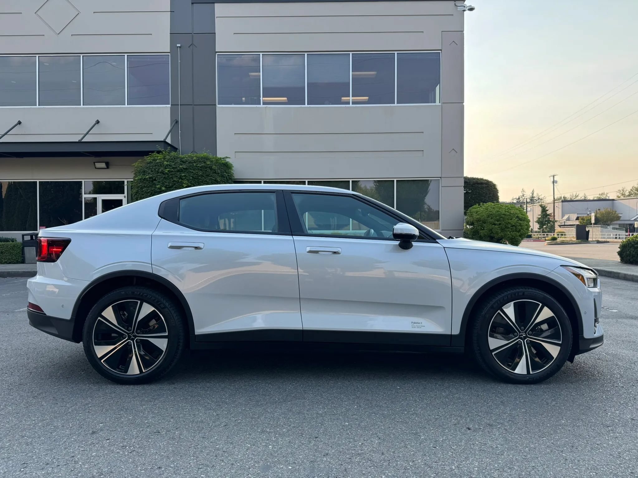 Used 2023 Polestar Polestar 2 w/ Pilot Pack AWD/4WD image 12