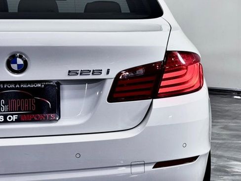 Used 2012 BMW 528i Sedan image 14