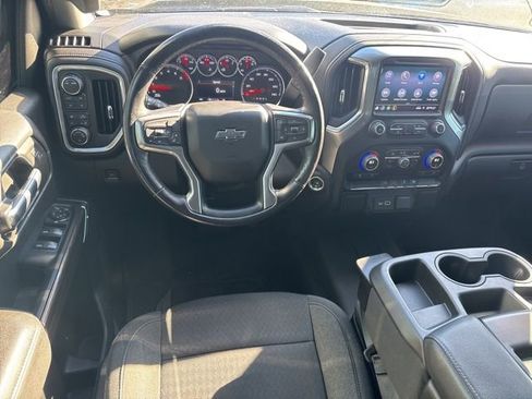 Used 2021 Chevrolet Silverado 1500 RST AWD/4WD image 16