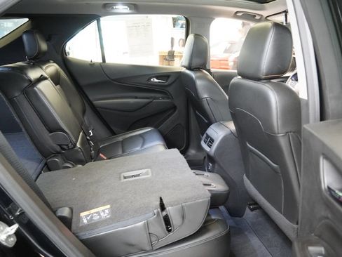 Used 2020 Chevrolet Equinox LT w/ Midnight Edition AWD/4WD image 34