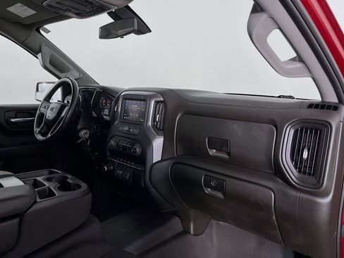 Used 2022 Chevrolet Silverado 1500 Custom Trail Boss w/ LPO, Dark Essentials Package AWD/4WD image 32