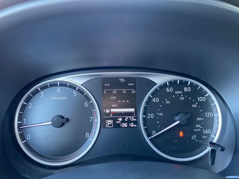 Certified 2025 Nissan Kicks Play S FWD image 31