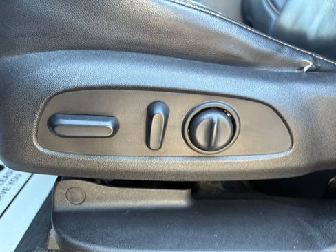 Used 2018 Chevrolet Traverse Premier w/ LPO, Floor Liner Package AWD/4WD image 26