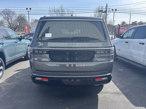 New 2026 Jeep Grand Wagoneer 4WD image 4