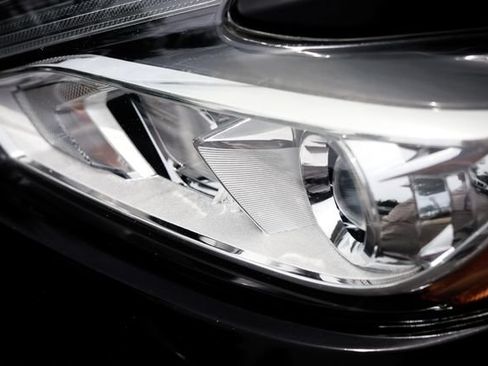 Used 2018 Nissan Altima 2.5 SL FWD image 15