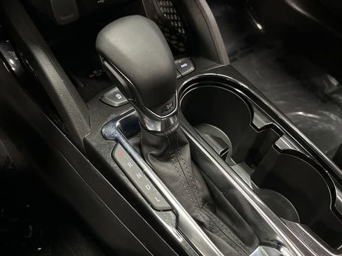 Used 2024 Chevrolet TrailBlazer LT w/ Convenience Package image 21