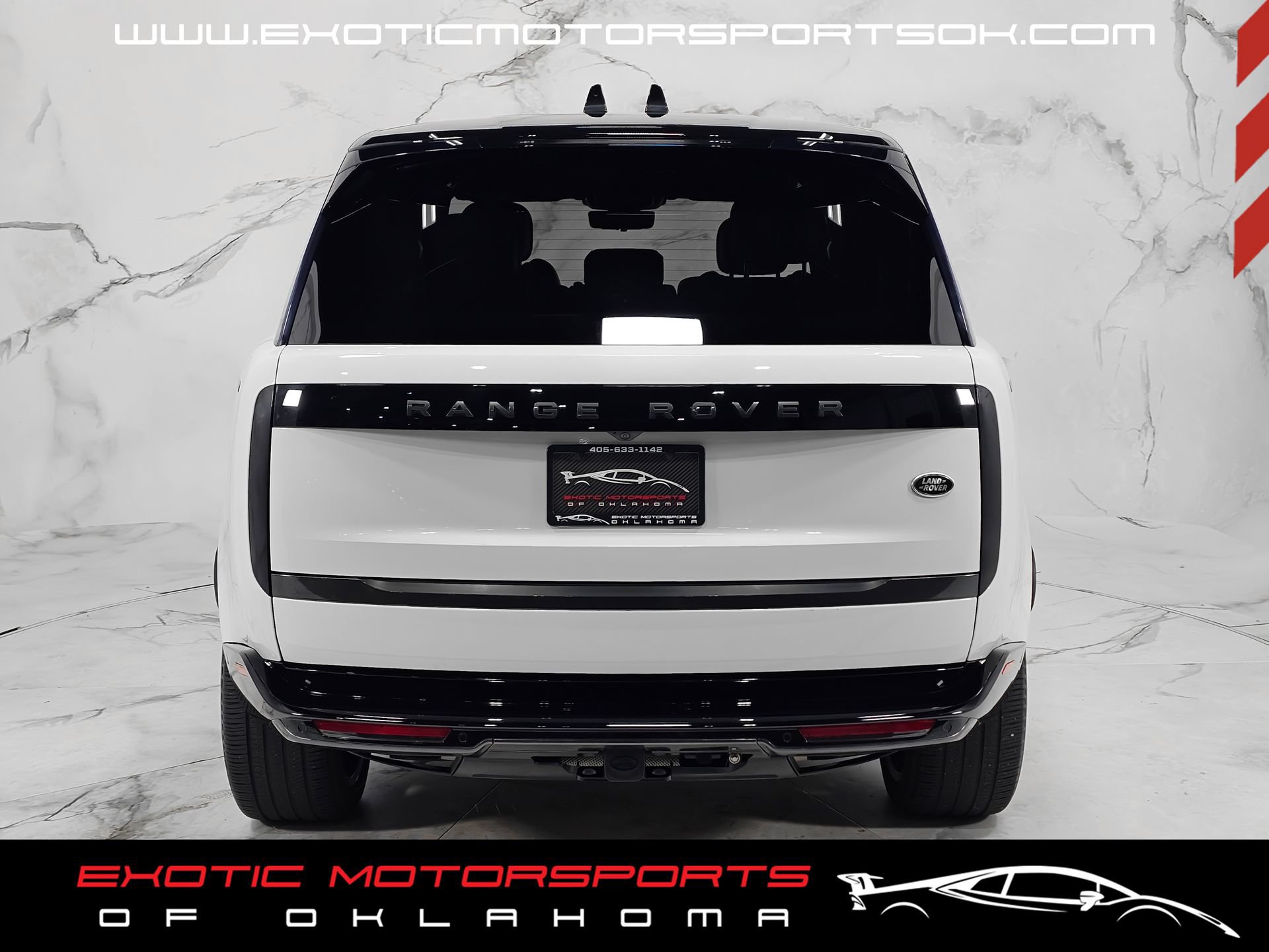 Used 2023 Land Rover Range Rover SE AWD/4WD image 8