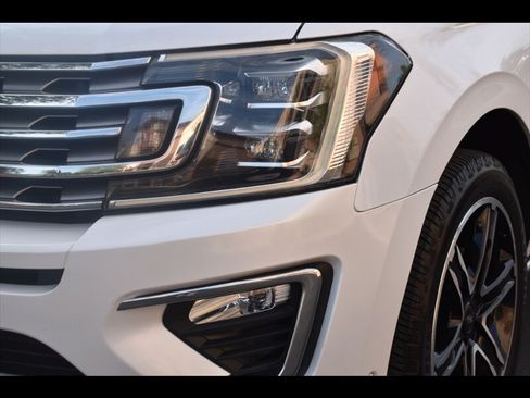 Used 2019 Ford Expedition Limited w/ Special Edition Package RWD image 52