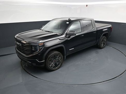Used 2022 GMC Sierra 1500 Elevation image 38