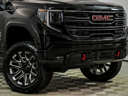 New 2026 GMC Sierra 1500 AT4 w/ Technology Package image 2