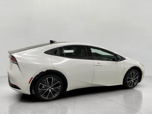 Used 2026 Toyota Prius Limited w/ Limited Premium Package FWD image 3