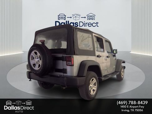 Used 2017 Jeep Wrangler Unlimited Sport w/ Connectivity Group AWD/4WD image 6