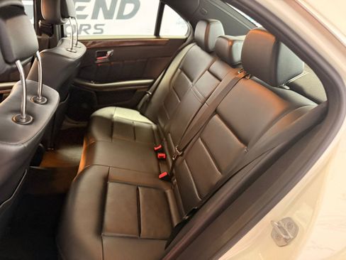 Used 2011 Mercedes-Benz E 350 4MATIC Sedan image 16