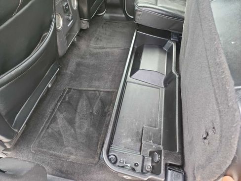 Used 2016 Ford F250 Lariat w/ Lariat Interior Package image 36