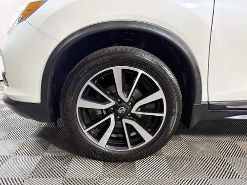 Certified 2018 Nissan Rogue SL w/ Premium Package image 27