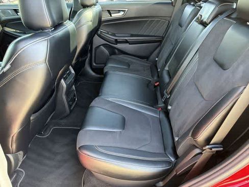 Used 2022 Ford Edge ST w/ Equipment Group 401A AWD/4WD image 17