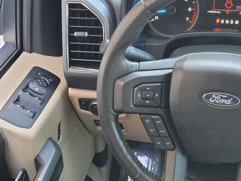 Used 2018 Ford F150 XLT w/ Equipment Group 301A Mid AWD/4WD image 13