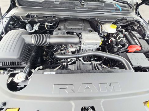 New 2026 RAM 1500 Big Horn AWD/4WD image 21