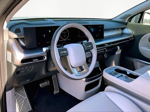 Used 2026 Hyundai Ioniq 9 Calligraphy AWD/4WD image 14