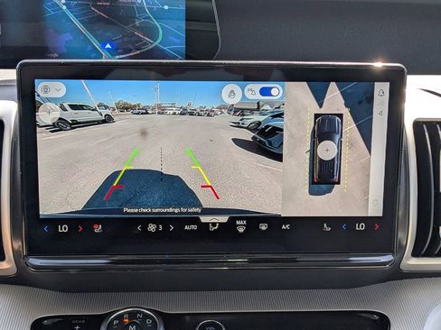 New 2026 Ford Expedition Active image 30