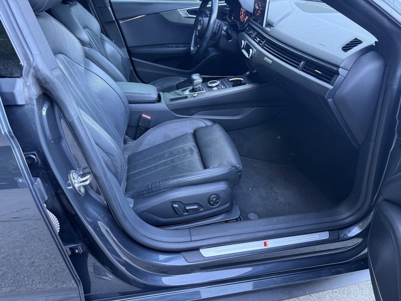 Used 2018 Audi A5 2.0T Premium Plus w/ Premium Plus AWD/4WD image 19