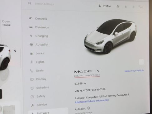 Used 2022 Tesla Model Y Performance image 20