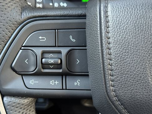 Certified 2025 Toyota Tacoma TRD Pro image 30