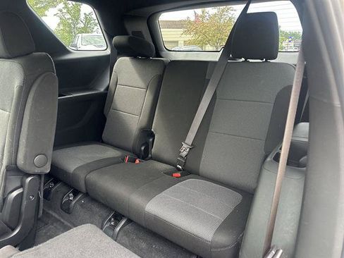 Used 2023 Chevrolet Traverse LT w/ LPO, Floor Liner Package AWD/4WD image 71