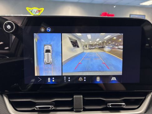 New 2026 Chevrolet Equinox LT w/ Convenience Package II image 29