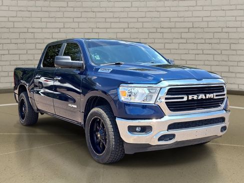 Used 2019 RAM 1500 Big Horn AWD/4WD image 3