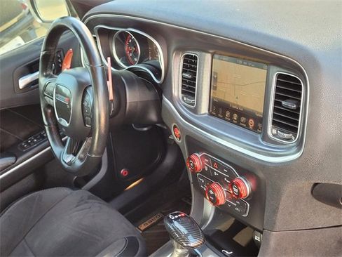 Used 2016 Dodge Charger R/T Scat Pack w/ Beats Audio Group image 10