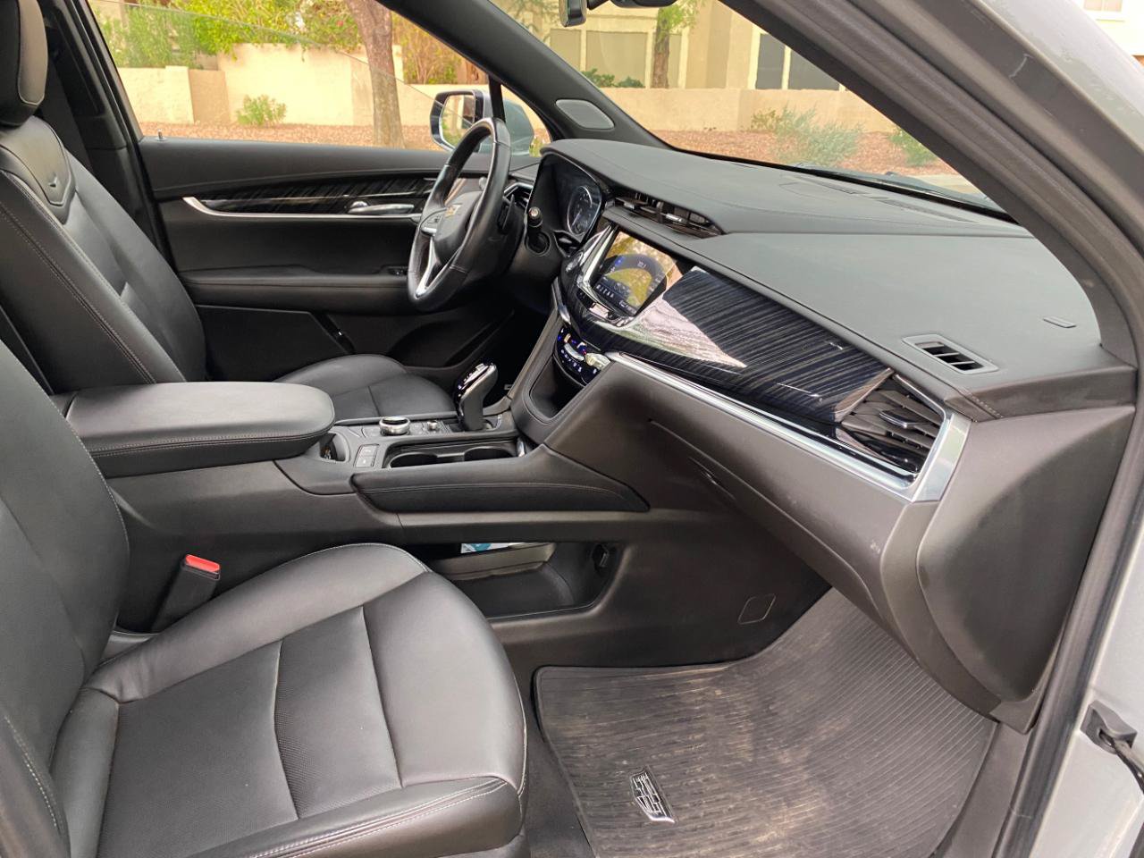 Used 2024 Cadillac XT6 Premium Luxury AWD/4WD image 65