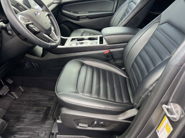 Certified 2024 Ford Edge SEL w/ Convenience Package AWD/4WD image 18