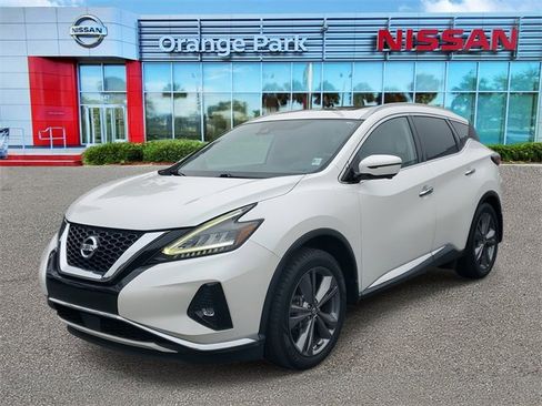 Used 2019 Nissan Murano Platinum image 4