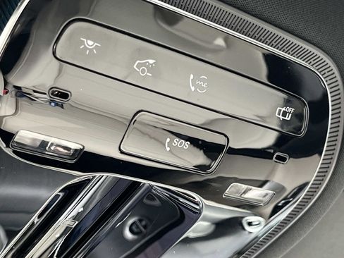 Used 2025 Mercedes-Benz GLC 300 image 29