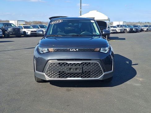 Certified 2023 Kia Soul S image 2