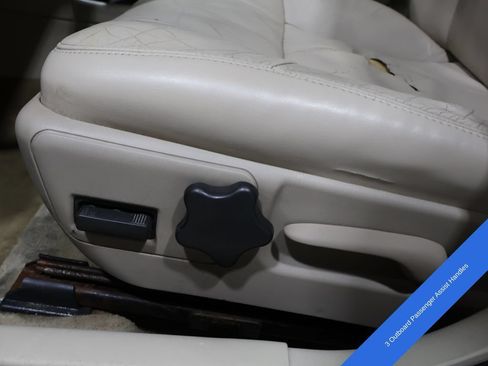 Used 2005 Chevrolet Impala LS w/ Preferred Equipment Group FWD image 14