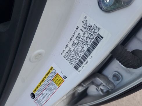 Used 2018 Honda Accord Sport image 27