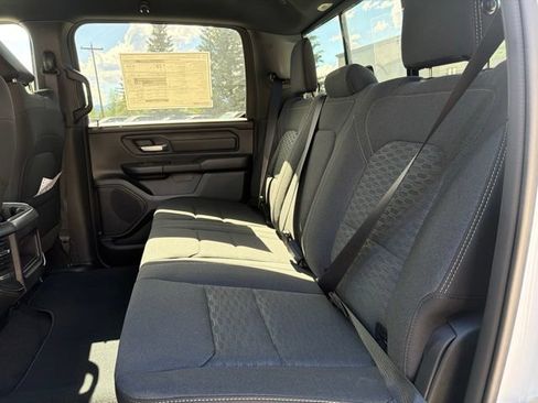 New 2026 RAM 1500 Express AWD/4WD image 24