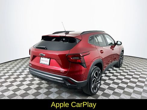 Used 2024 Chevrolet Trax RS image 10
