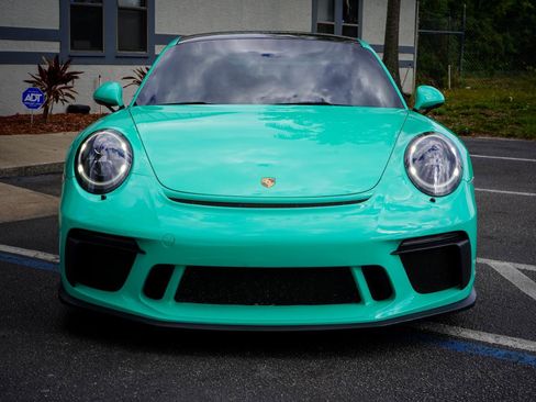 Used 2018 Porsche 911 GT3 RWD image 2