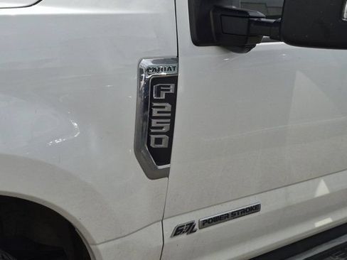 Used 2022 Ford F250 Lariat w/ Lariat Ultimate Package AWD/4WD image 6