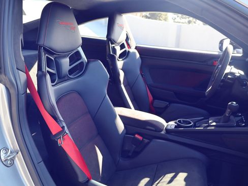 Certified 2023 Porsche 911 GT3 RS image 24